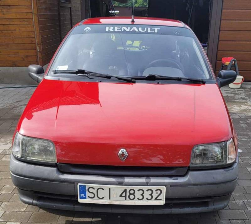 ox_renualt-clio-igla-95