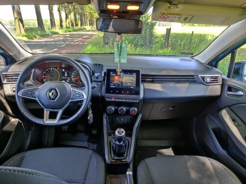 ox_sprzedam-renault-clio