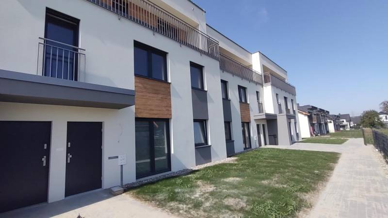 ox_nowe-apartamenty-z-ogrodkiem-bladnicemiedzyswiec