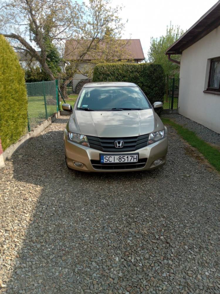 ox_honda-city-polski-salon