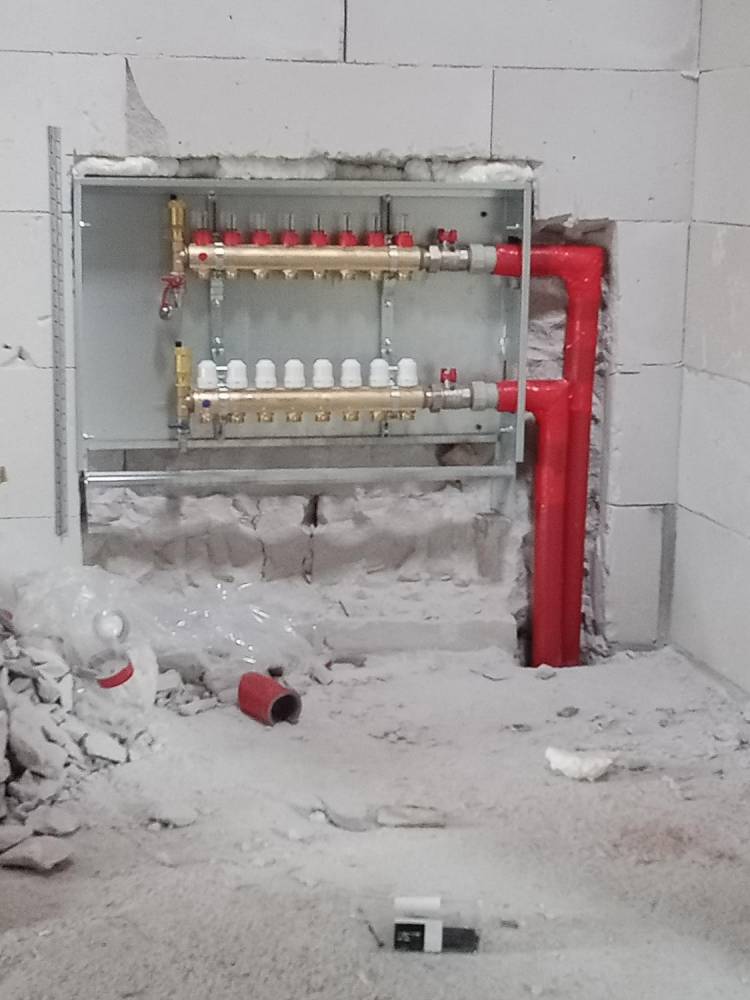 ox_instalacje-sanitarne-remonty-gladzie-malowanie-kafelkowanie