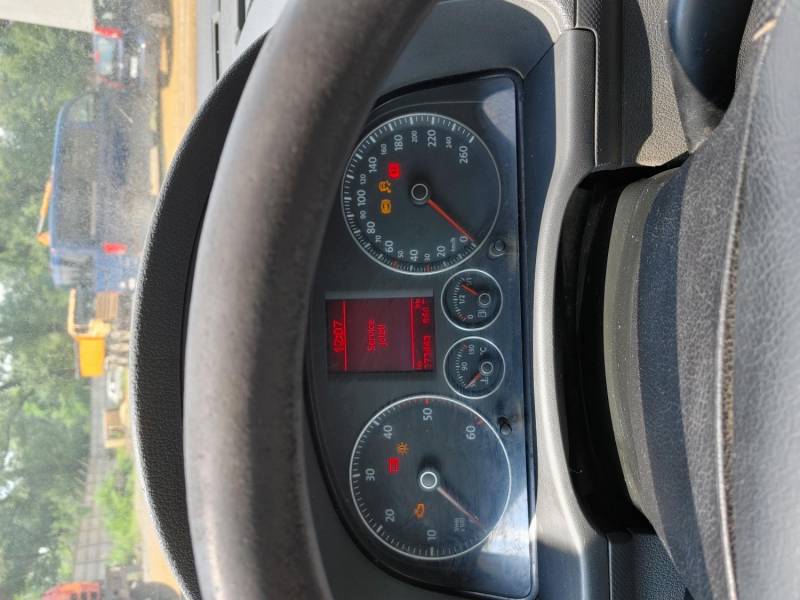 ox_volkswagen-caddy-19tdi-hak