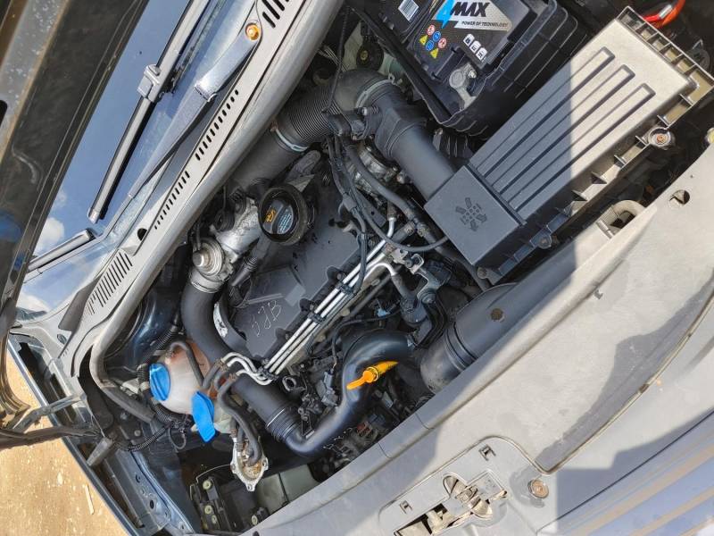 ox_volkswagen-caddy-19tdi-hak