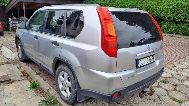 ox_nissan-x-trail-z-uszkodzonym-silnikiem