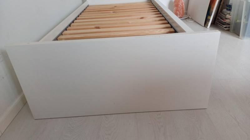 ox_sprzedam-lozko-ikea-200x90-cm
