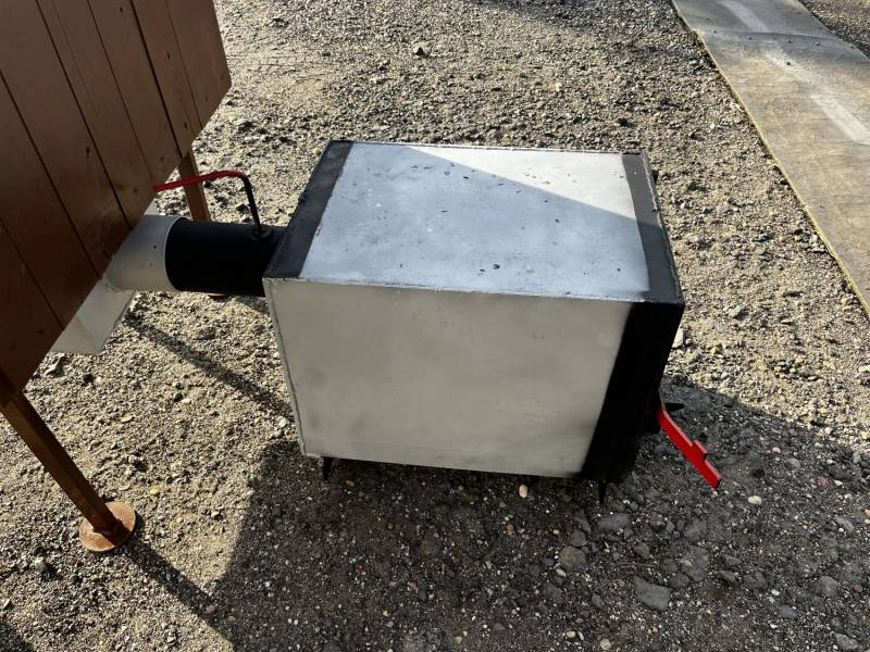 ox_wedzok-ogrodowy-przenosny-nowy-domowej-roboty-bdb-nowy-material