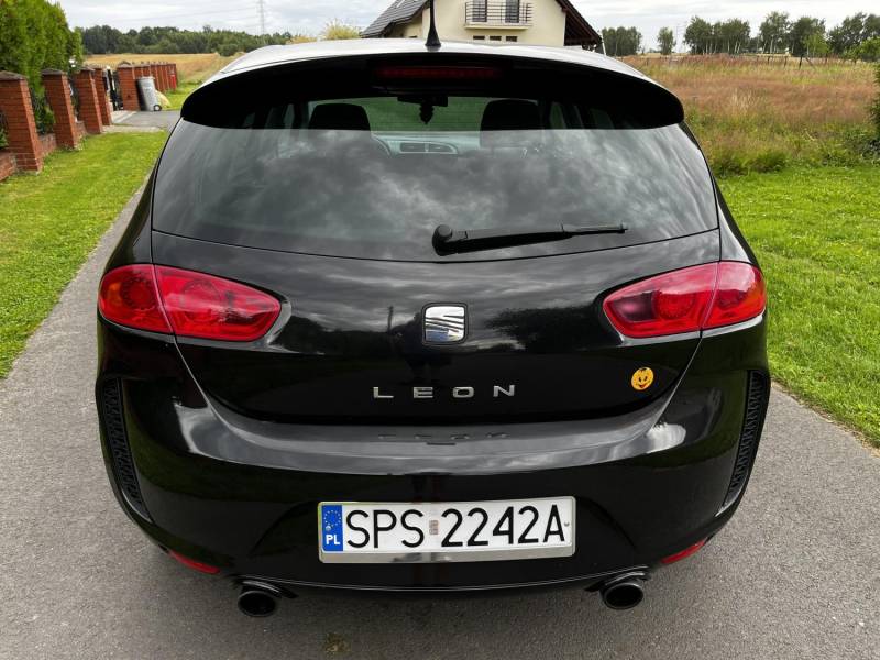 ox_seat-leon-wersja-sportowa-2010-r-14-benz-125-km-prywatny-z-domu