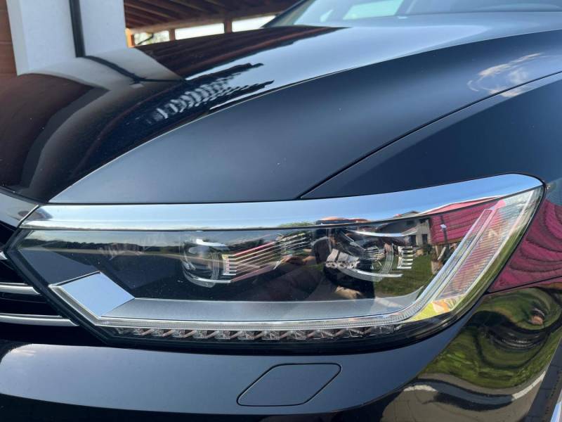 ox_volkswagen-passat-dsg-kamera-cofania-reflekt-led-top-elekt-tyl-klap