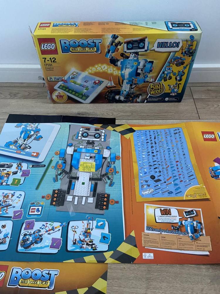 ox_klocki-lego-boost-17101-mega-zestaw-5w1-nauka-programowania