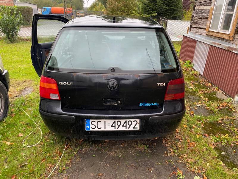 ox_vw-golf-4