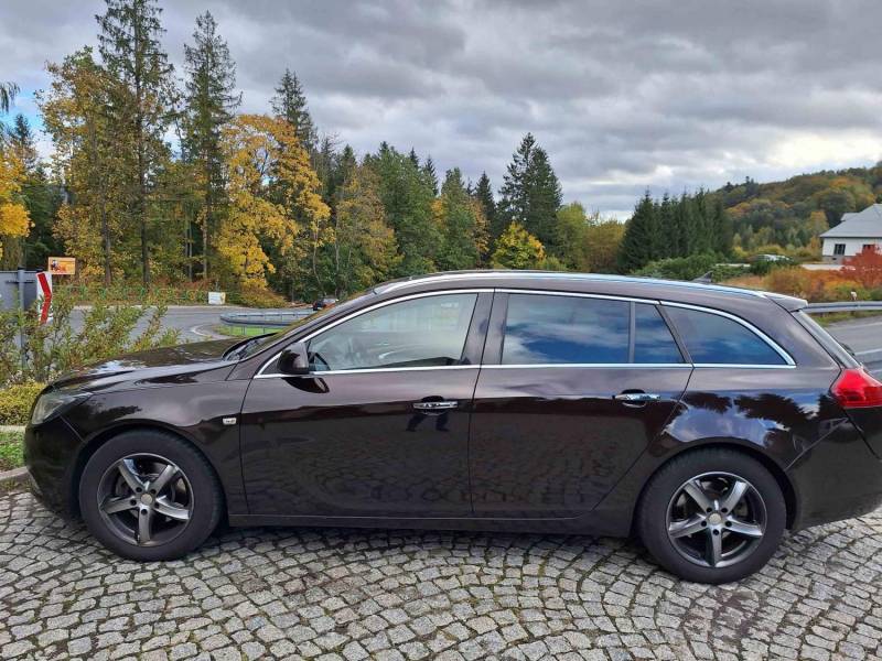 ox_opel-insignia-sports-tourer-sw-infinity