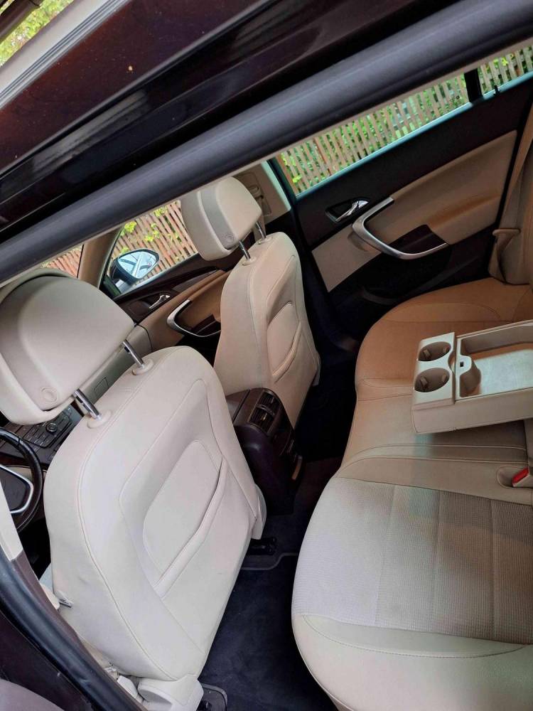 ox_opel-insignia-sports-tourer-sw-infinity