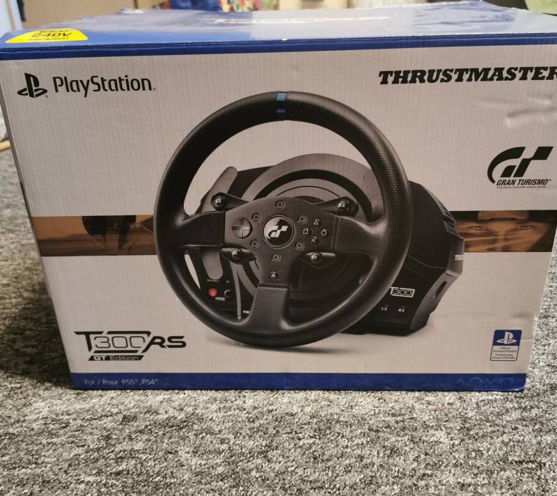 ox_thrustmaster-t300rs-gt-z-t3pm