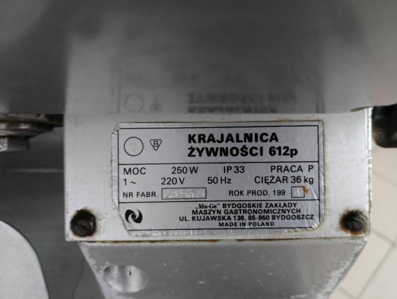 ox_sprzedam-krajalnice-oraz-wagi-elektryczne