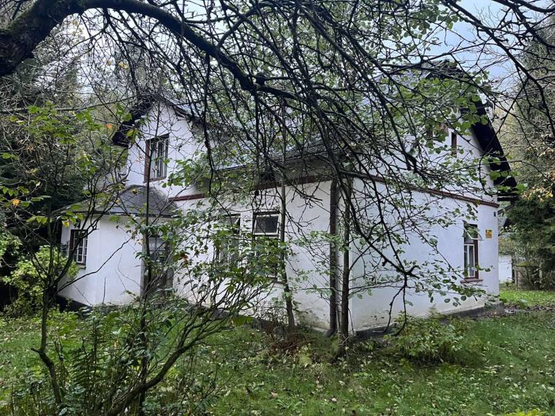 ox_dom-wolnostojacy-z-dzialka-o-powierzchni-9535m2
