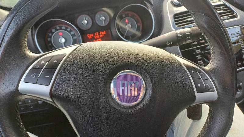 ox_fiat-punto-niski-przebieg