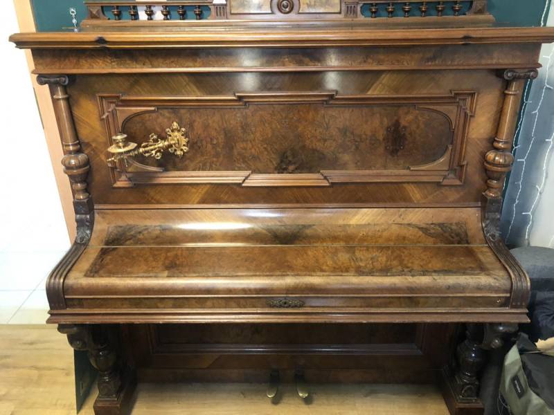 ox_sprzedam-pianino-rok-okolo-18xx-preiss-ratibor
