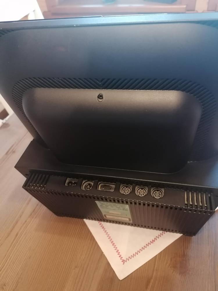 ox_bang-olufsen-ouverture-z-oryginalna-noga-bo