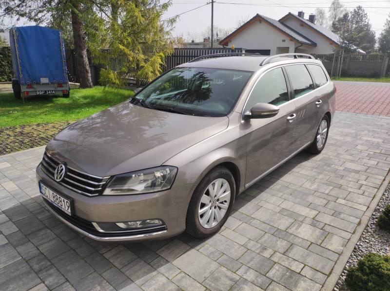 ox_vw-passat-b7-kombi-20-tdi140-km-udokumentowany-przebieg