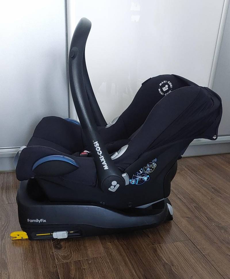 ox_fotelik-maxi-cosi-cabriofix-baza-familyfix