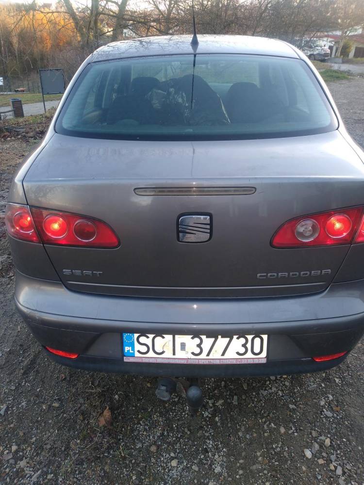 ox_seat-cordoba-z-2003r-sprzedam-lpg-hak-drugi-zestaw-kol
