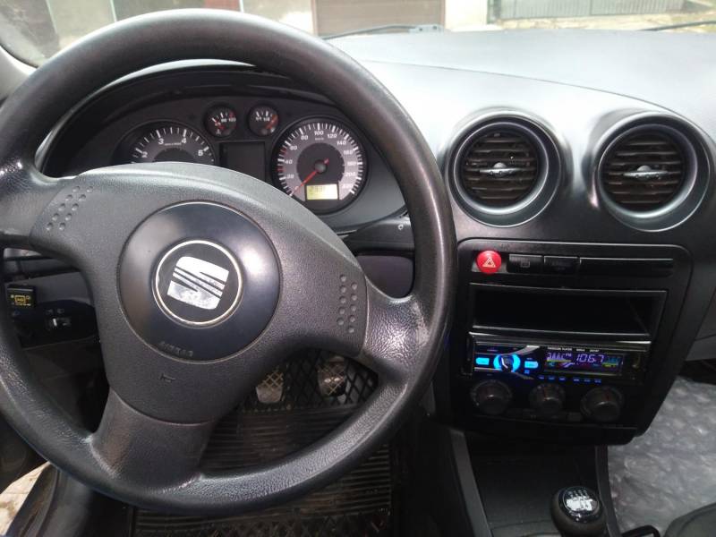 ox_seat-cordoba-z-2003r-sprzedam-lpg-hak-drugi-zestaw-kol