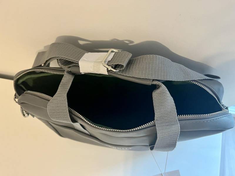 ox_torba-na-ramie-laptopa-itp-calvin-klein-eternity