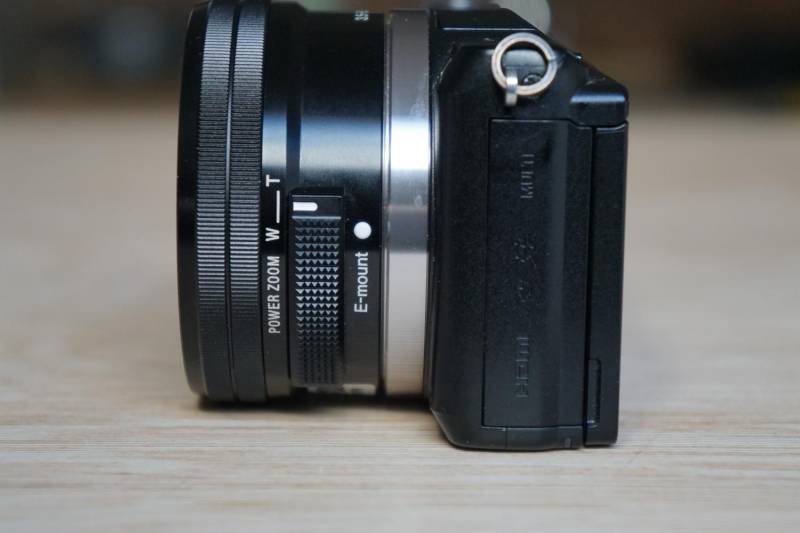 ox_aparat-sony-a5000-zadbany