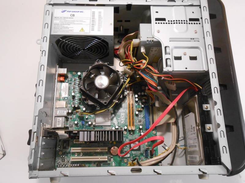 ox_komputer-stacjonarny-packard-bell