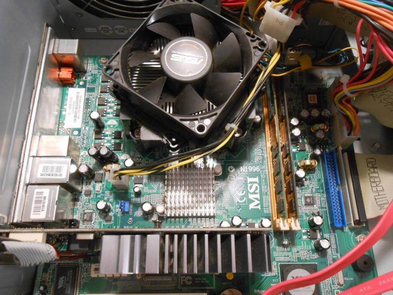 ox_komputer-stacjonarny-packard-bell