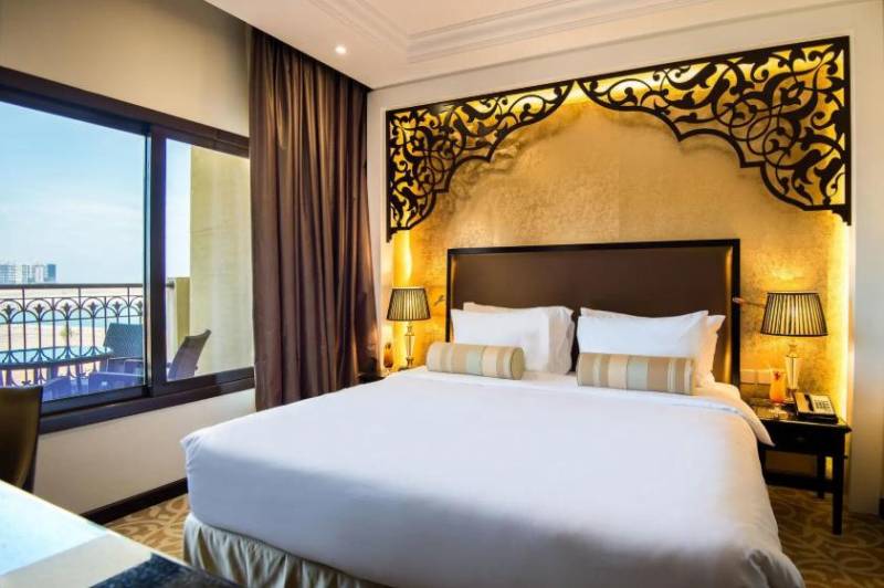 ox_mega-last-emiraty-ras-al-khaimah-3399-zl