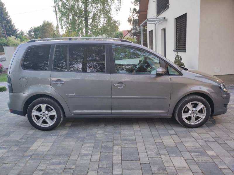 ox_vw-touran-freestyle-19-tdi-77-kw-7-osobowy
