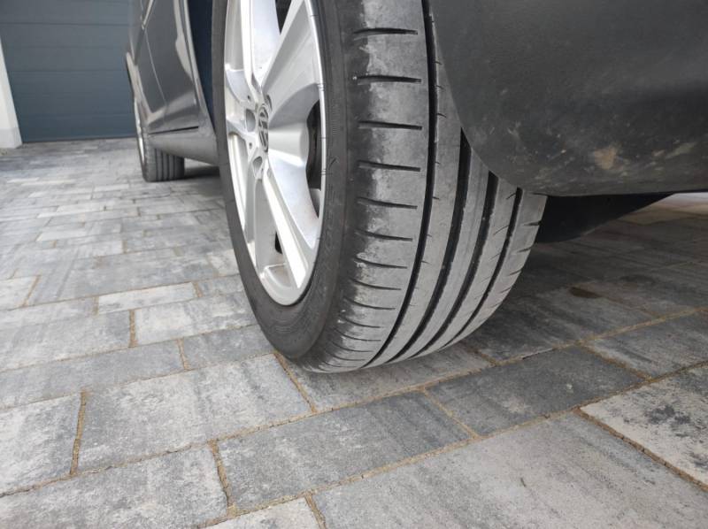 ox_vw-touran-freestyle-19-tdi-77-kw-7-osobowy