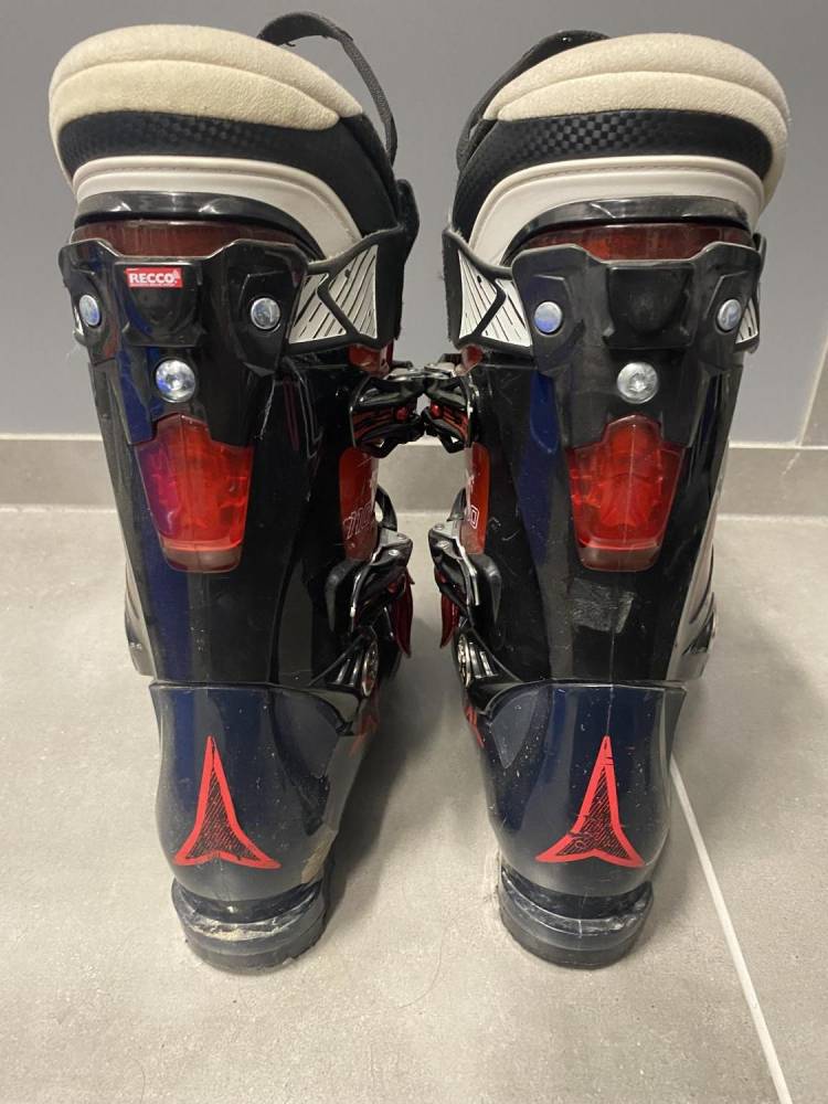 ox_buty-narciarskie-atomic-hawx-110