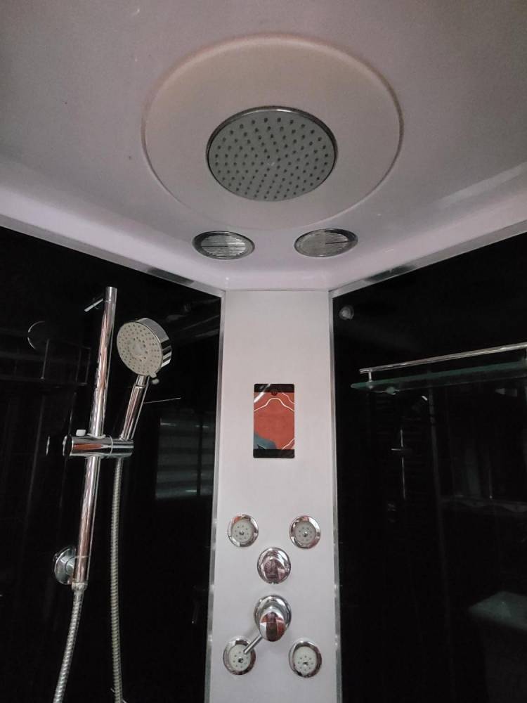 ox_kabina-prysznicowa-z-hydromasazem
