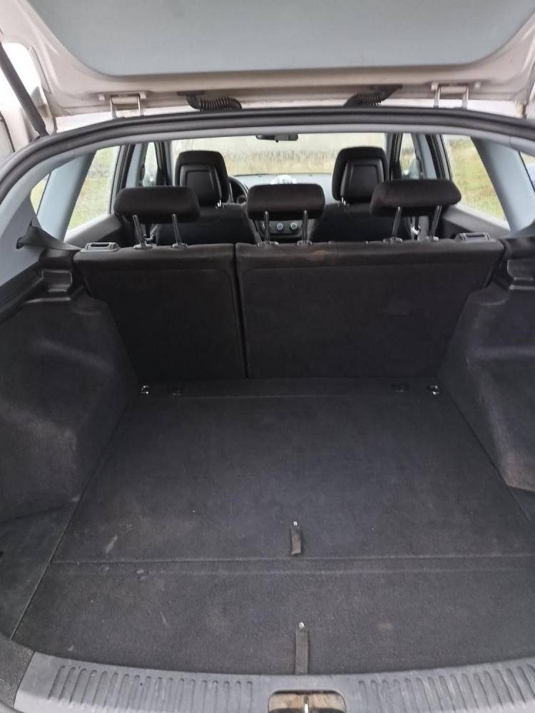 ox_sprzedam-kia-ceed-kombi