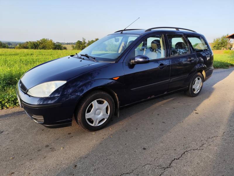 ox_ford-focus-kombi