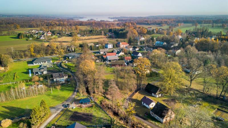 ox_maly-domek-na-duzej-dzialce