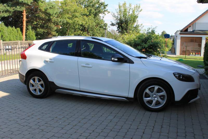 ox_volvo-v40-t3