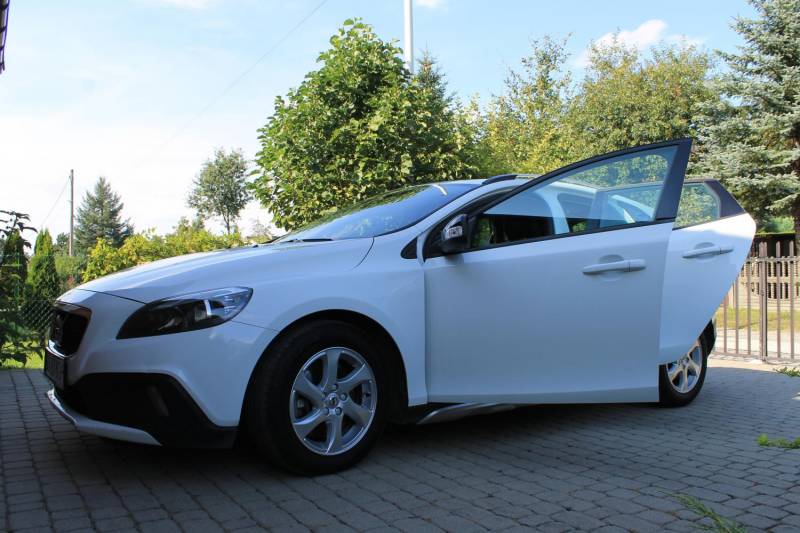 ox_volvo-v40-t3