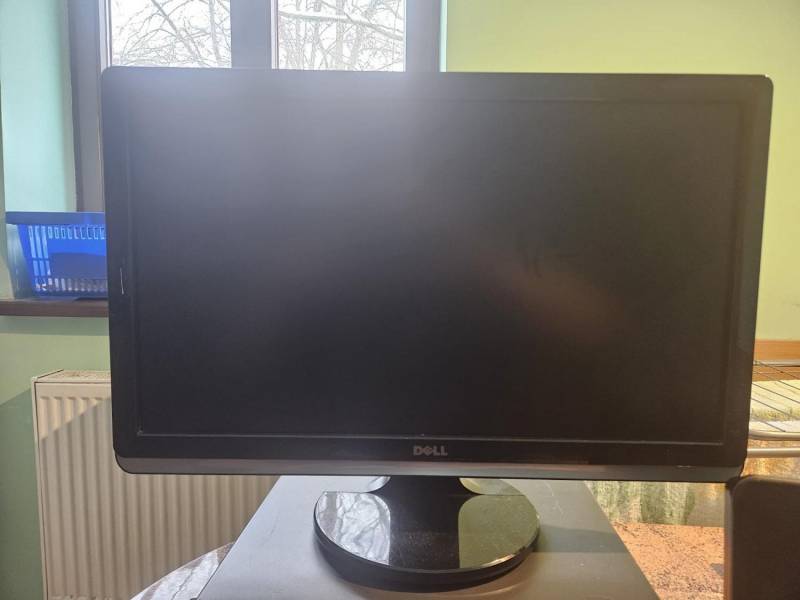 ox_komputer-stacjonarny-lenovo