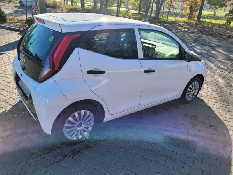 ox_toyota-aygo-ii-lift-10l-72km-sr-5-6l-lpg-rej202111-klima-5-drzwi