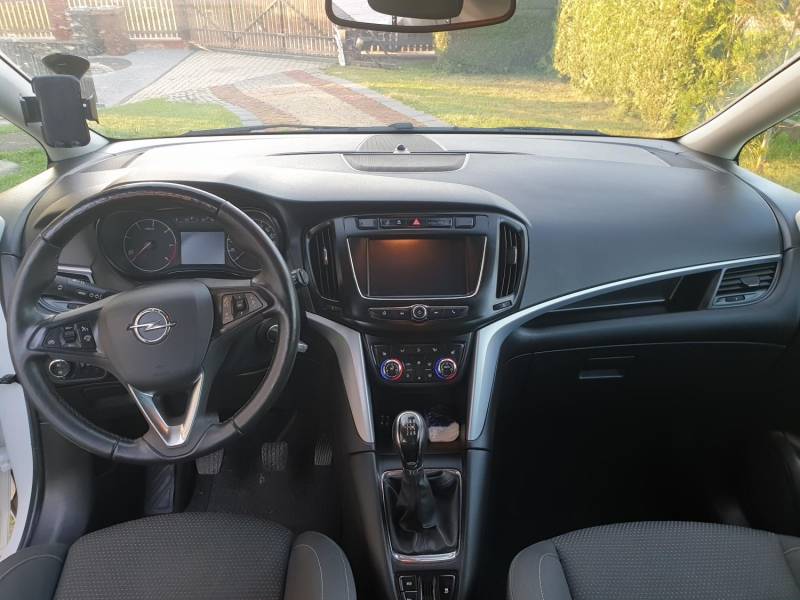 ox_opel-zafira-2018r-spalanie-5-litrow-16-cdti-ecoflex-136-km