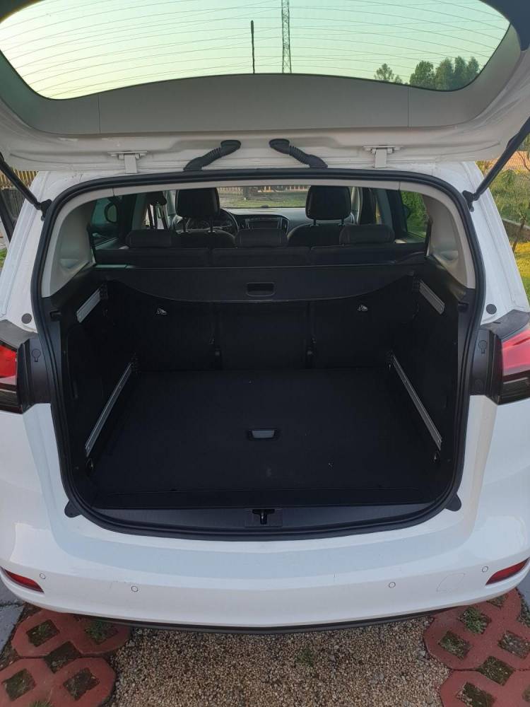 ox_opel-zafira-2018r-spalanie-5-litrow-16-cdti-ecoflex-136-km