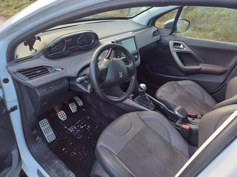 ox_peugeot-2008-16-hdi-114