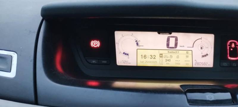 ox_citroen-c4-grand-picasso