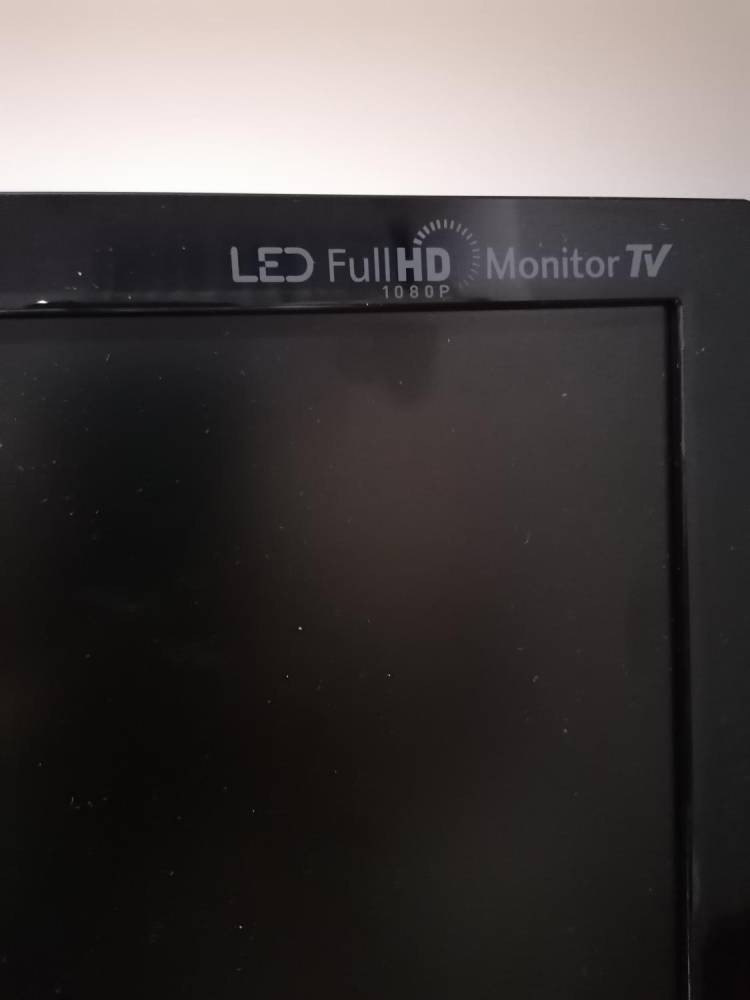 ox_sprzedam-tv-lg-z-funkcja-monitora-flatron-m2780d