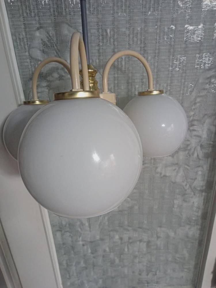 ox_lampa-sufitowa-3-ramienna-w-bdb-stanie