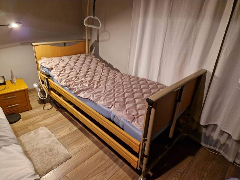 ox_sprzedam-lozko-rehabilitacyjne