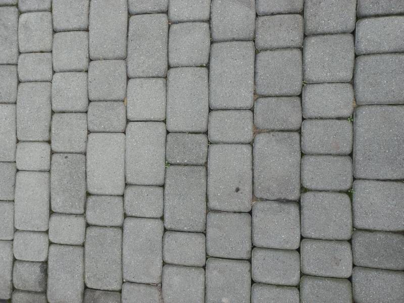 ox_kostka-brukowa-z-rozbiorki